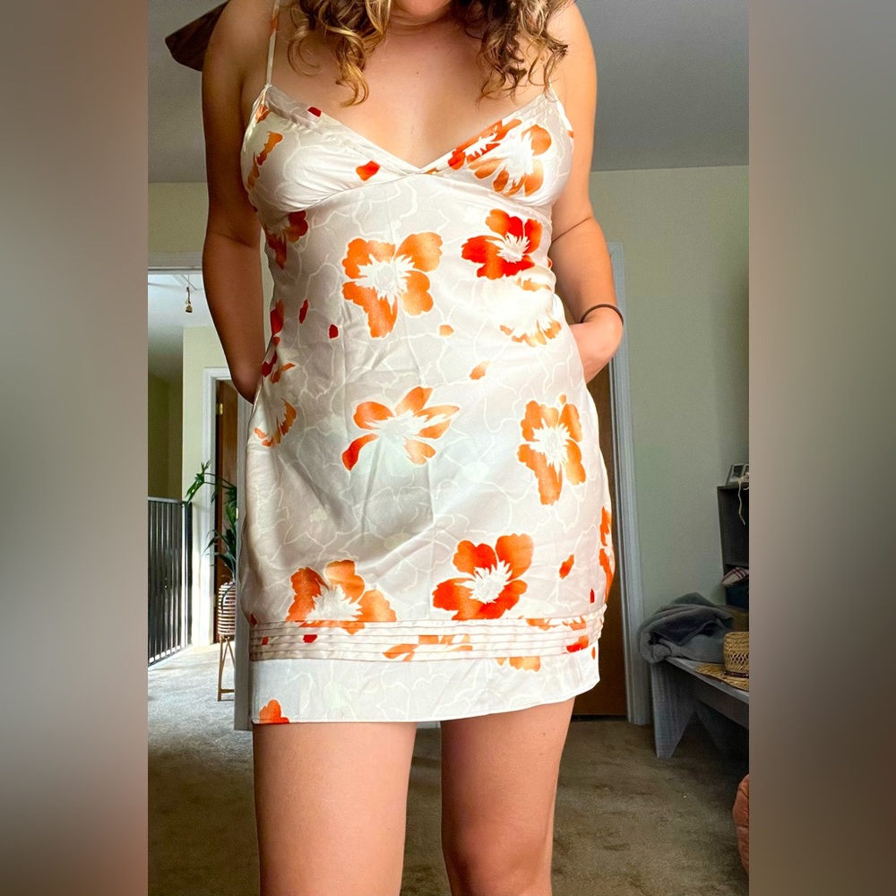 90s Victorias Secret slip 🌺